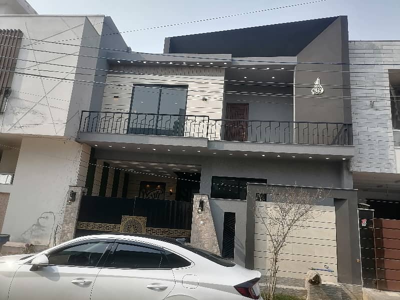 Reasonably-Priced 5 Marla House In Eden Valley - Block C, Faisalabad Is Available As Of Now 0