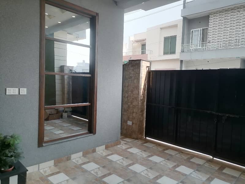 Reasonably-Priced 5 Marla House In Eden Valley - Block C, Faisalabad Is Available As Of Now 5