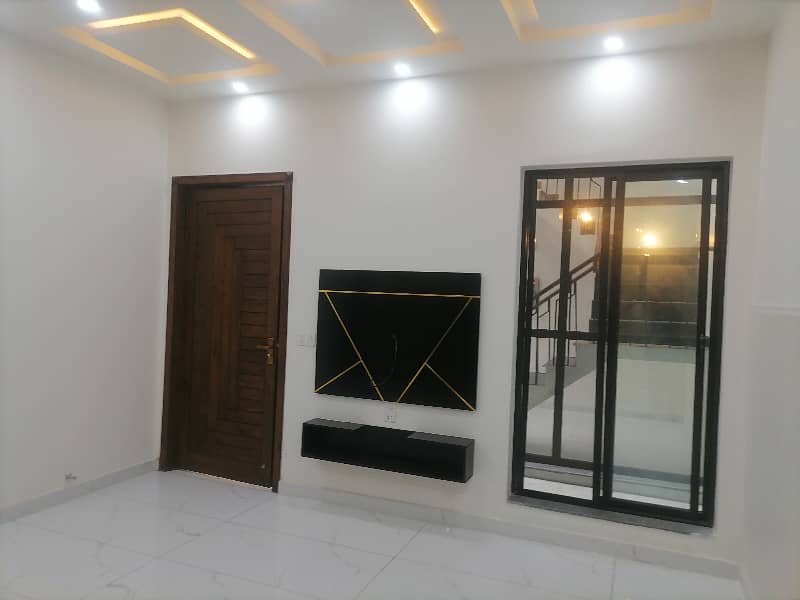 Reasonably-Priced 5 Marla House In Eden Valley - Block C, Faisalabad Is Available As Of Now 13