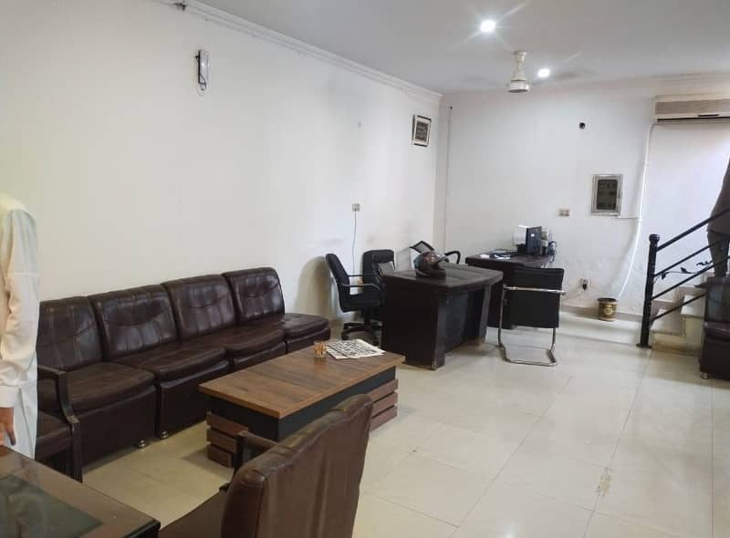 4 Marla Basment Office For Rent In DHA Phase 1,Block K, Lahore. 5