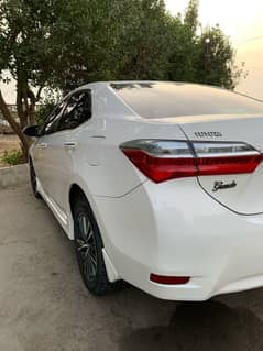 Toyota Corolla Grande 2018 Contact_0331-3658724.