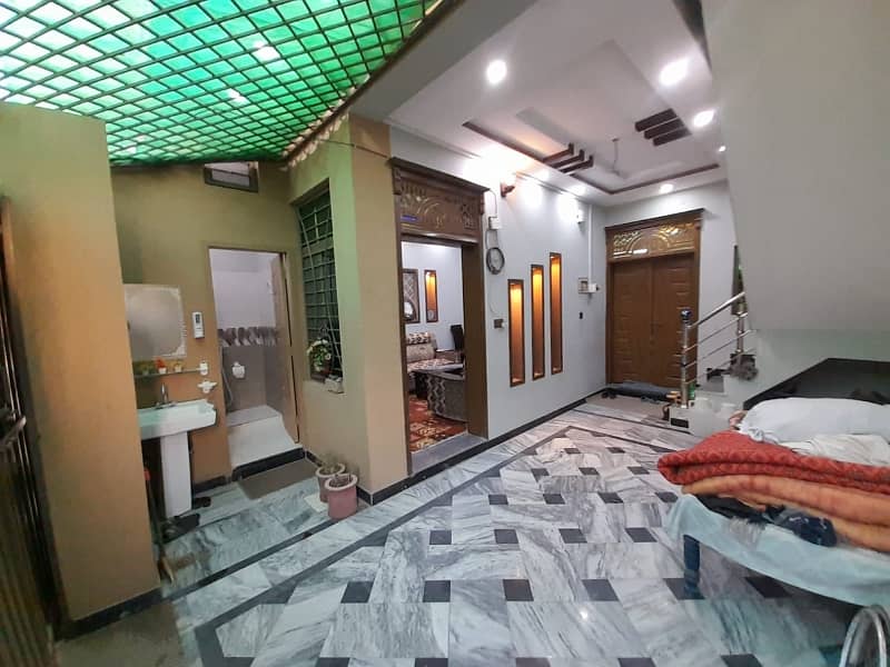 Spacious 4.5 Marla House Available For Sale In Gulshan-e-Iqbal 2