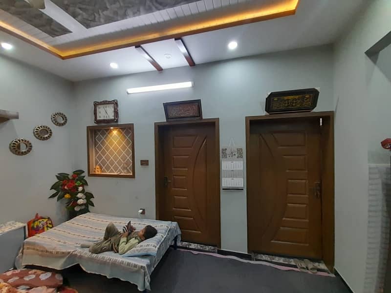 Spacious 4.5 Marla House Available For Sale In Gulshan-e-Iqbal 11