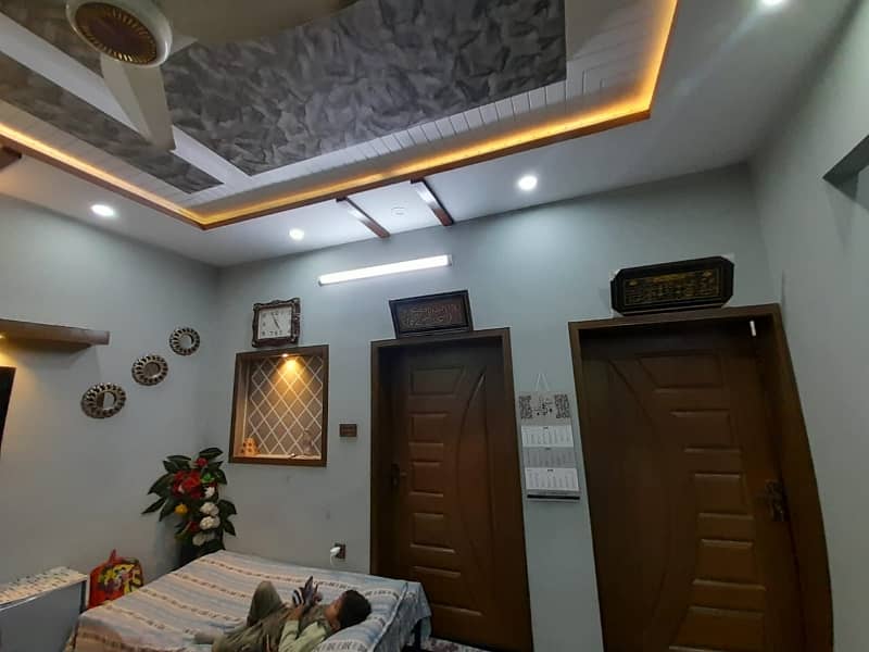 Spacious 4.5 Marla House Available For Sale In Gulshan-e-Iqbal 21