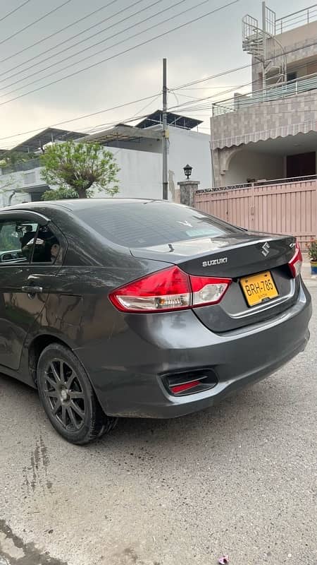 Suzuki Ciaz 2022 4