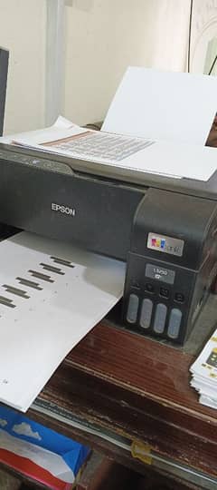 epson l3250 printer use 6 month color scanner All paper print A+