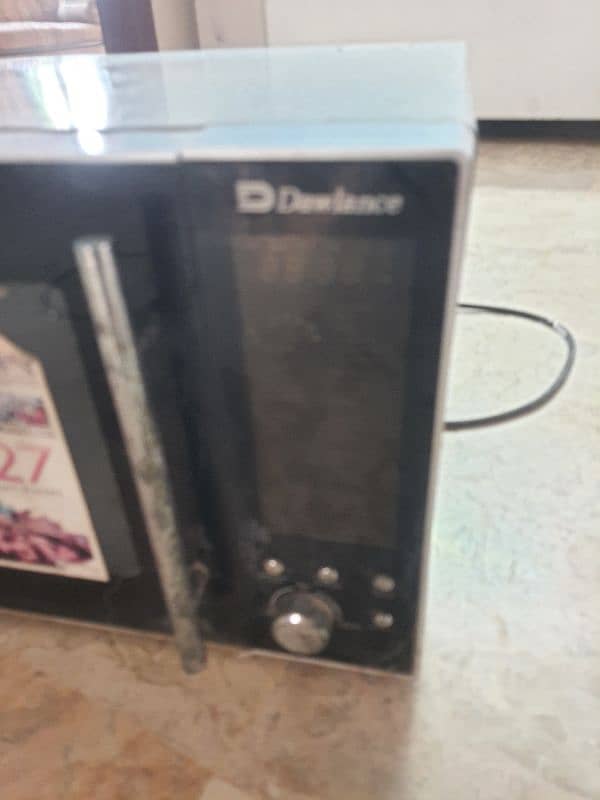 Dawlance microwave oven 0