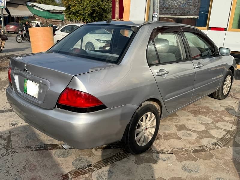 Mitsubishi Lancer 2006 4