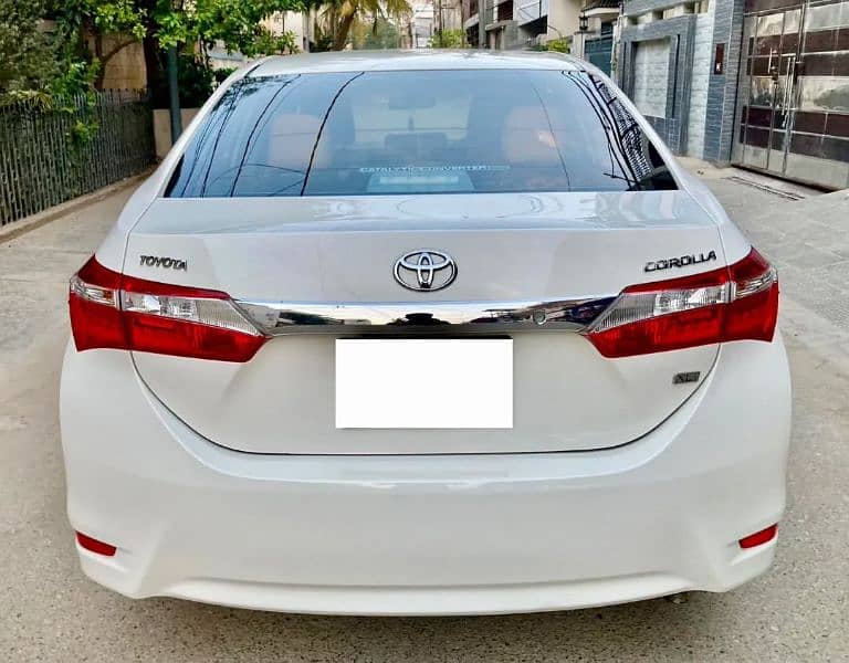 Toyota Corolla XLI 2016 Automatic 1