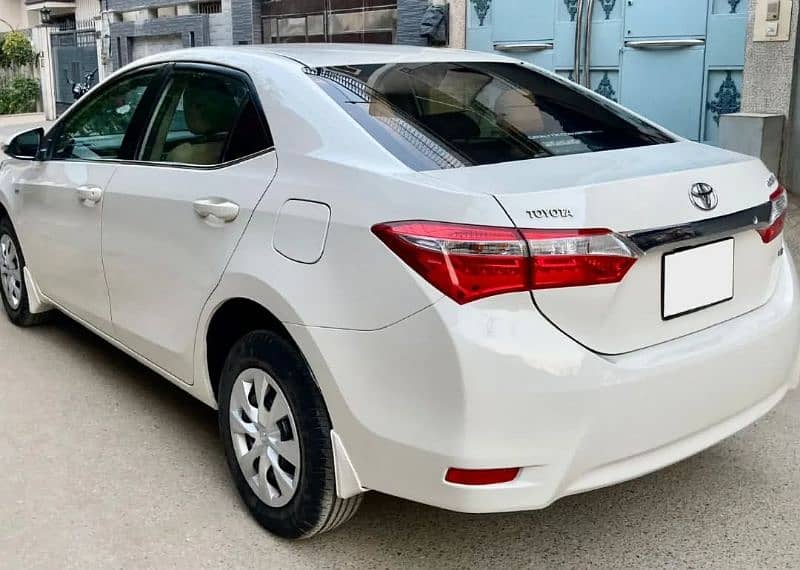 Toyota Corolla XLI 2016 Automatic 2