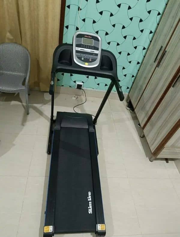 Brand New Slimline TB-4000 Treadmill For Sale in 10/10 Condition 3