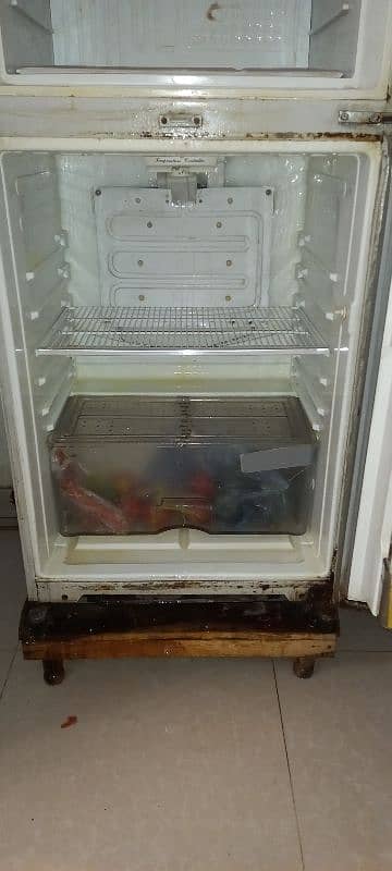 Fridge in a very good condition and price is reasonable. 1