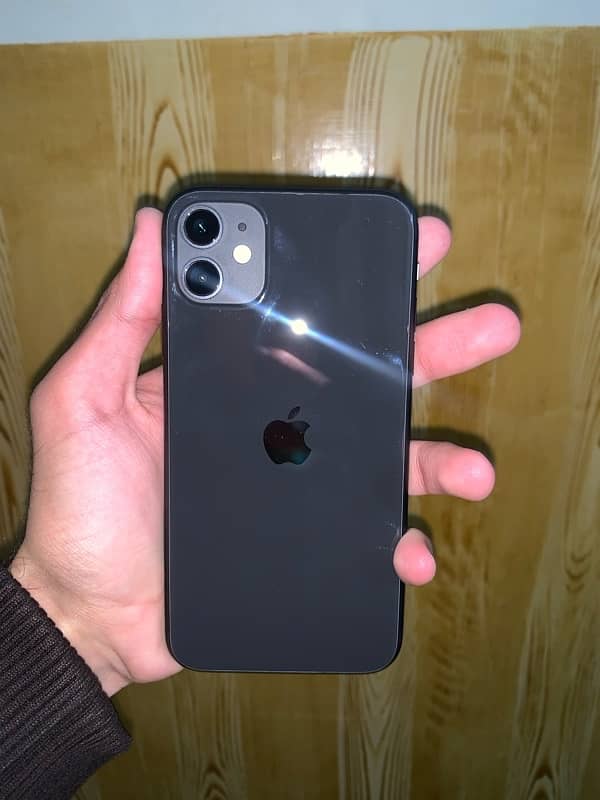 iphone 11 black colour 3