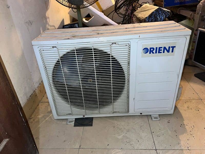 Orient 1.5 ton AC 3