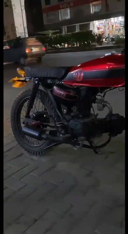 cafe racer 70cc 3