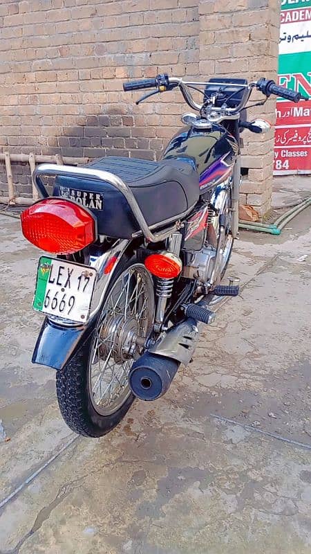 Only serious buyer can contact bike is on good condition 5