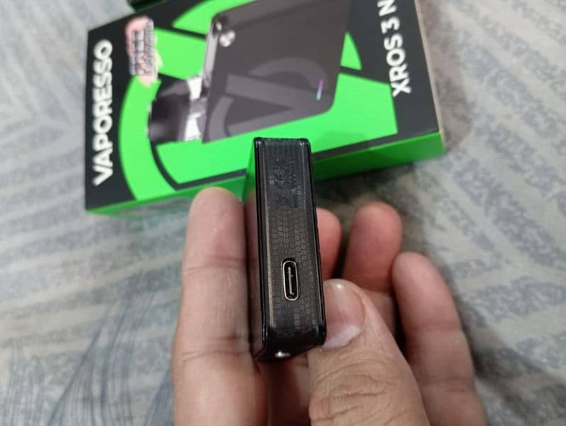 Branded POD VAPORESSO XROS 3 NANO, Premium quality, imported from UK 0