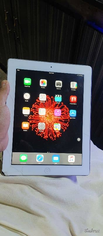 iPad 16GB with just cable btry timing awesome 03053372873 0