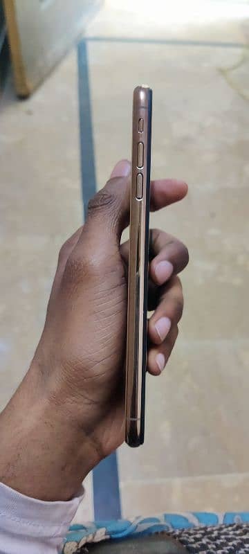 Iphone Xs Max Non Pta 64Gb 2