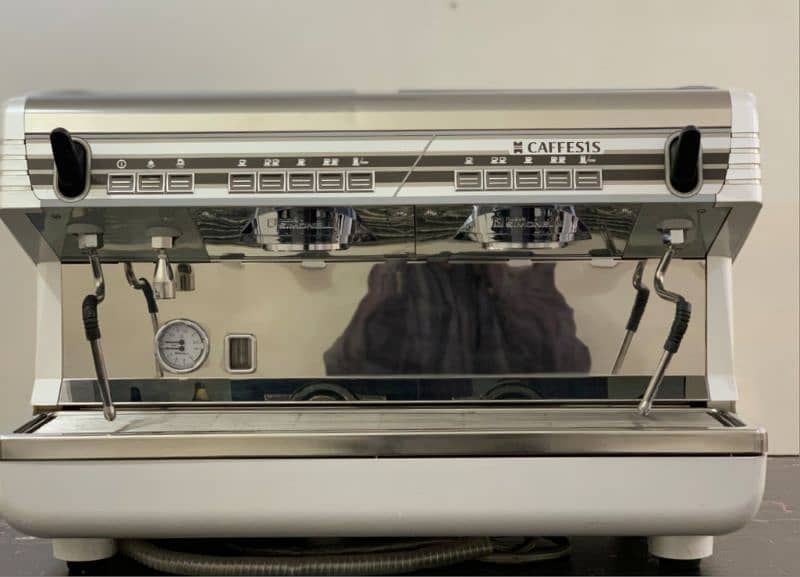 Nouva Simonelli Appia II Commercial Coffee Machine 2 Group. 1