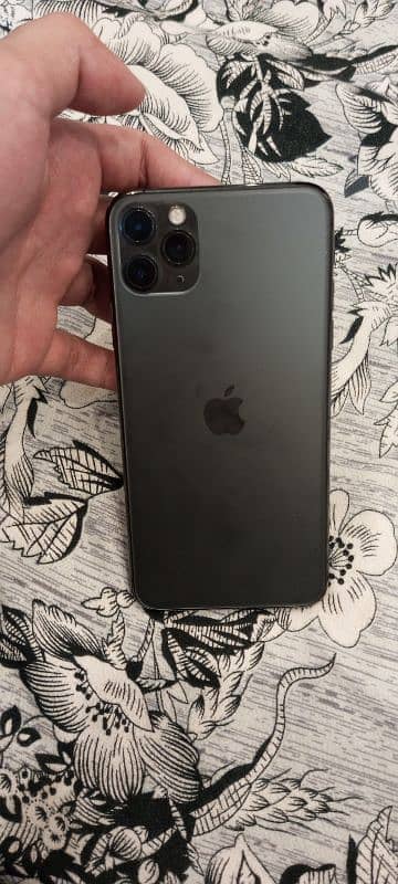 iphone 11 pro max 64 gb Non pta with box 8