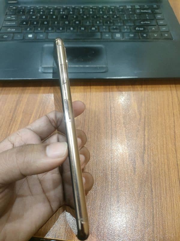 i phone xs max 512 gb pta 2