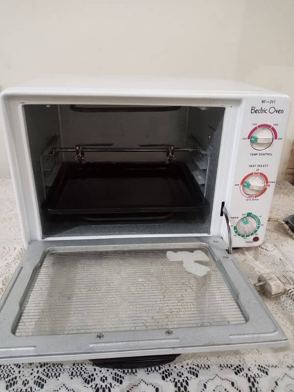 ELECTRIC OVEN 4