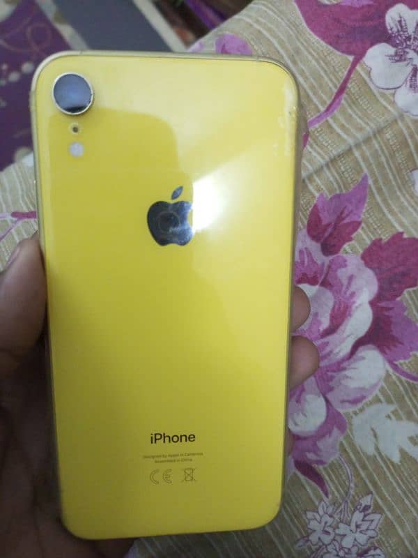 I phone XR lush condition contact number only Whatsapp 03095340906 1