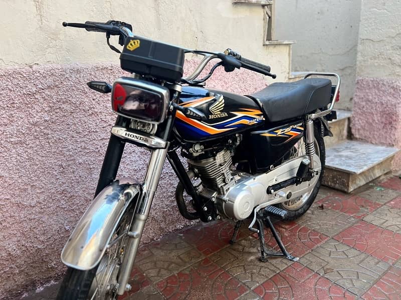 Honda 125 2018/2019 Black – All Original & Full Okay 2