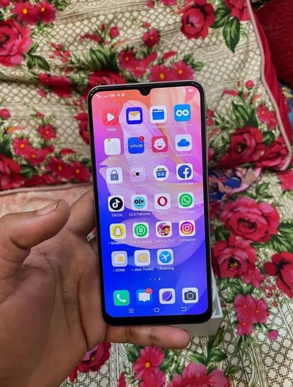 Vivo S1 Pro full box 8+4gb ram 128Gb Rom 4