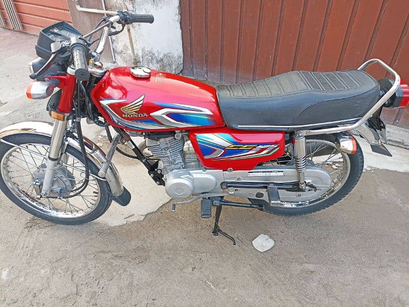 2022 model Honda 125 6