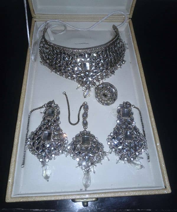 Stunning Silver Bridal Jewelry Set – Worn Twice, Like New 2