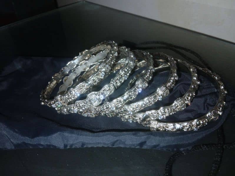 Stunning Silver Bridal Jewelry Set – Worn Twice, Like New 3