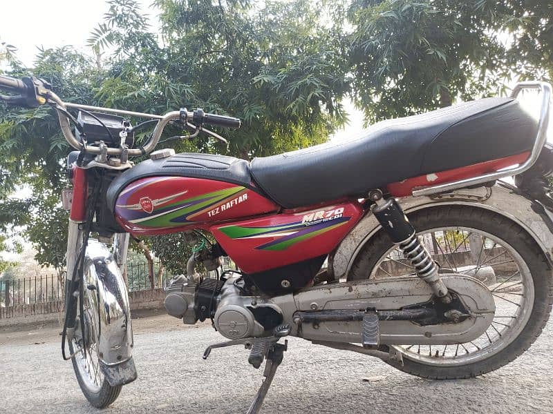 Metro 70 cc Tez Raftaar 4