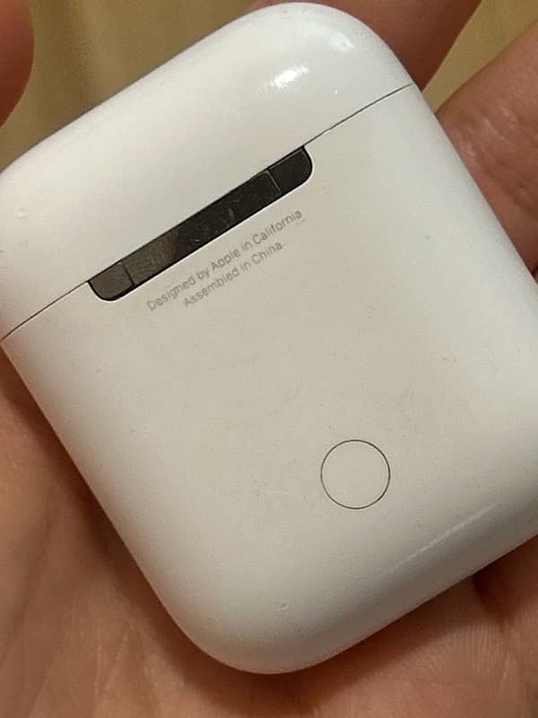 ORIGINAL AIRPODS FIRST GENERATION 3