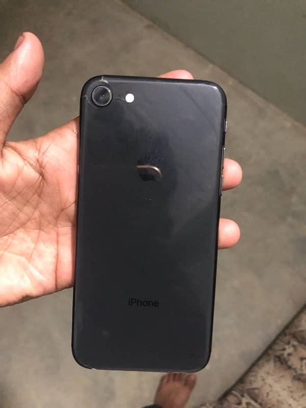 iPhone 8 non pta 4