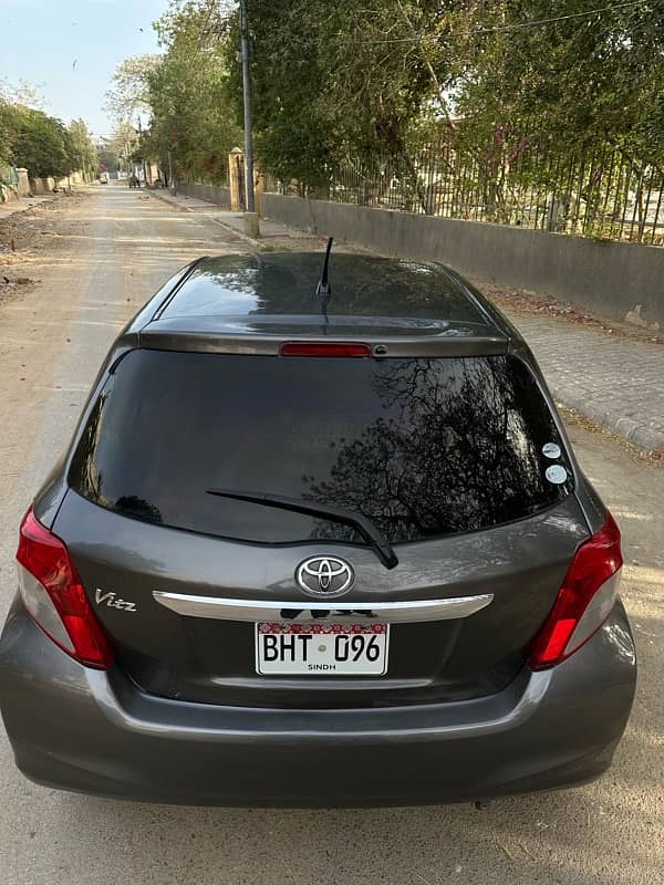 Toyota Vitz 2014/2018 7