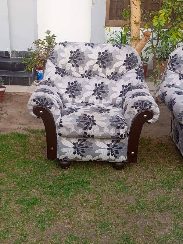 5 seater sofa for sale 5