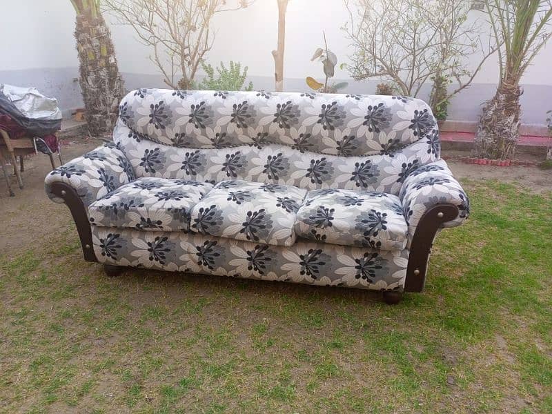 5 seater sofa for sale 7