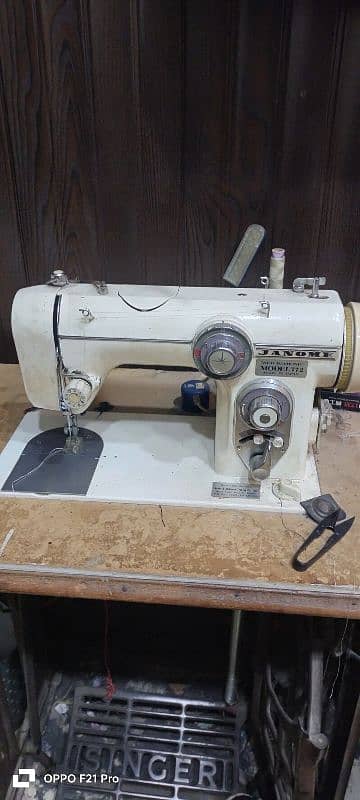 janome embroidery machine 0