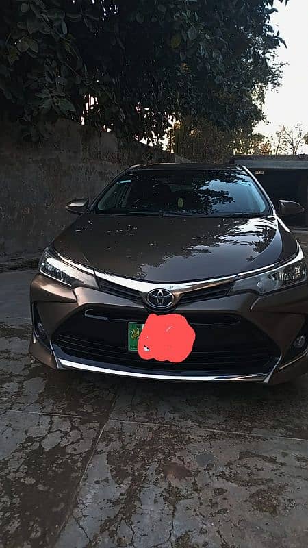 Corolla Altis 2016 4