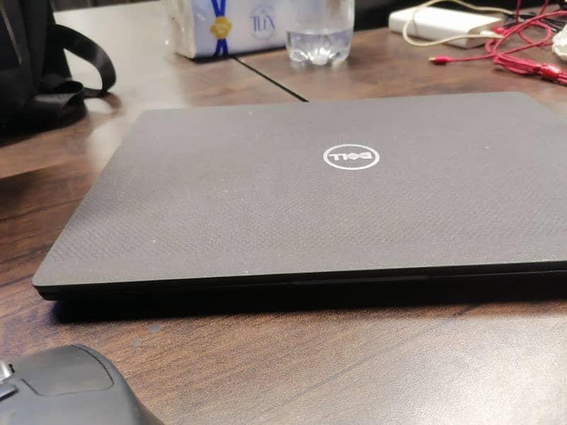 Dell 7400 i7 8th Generation 3