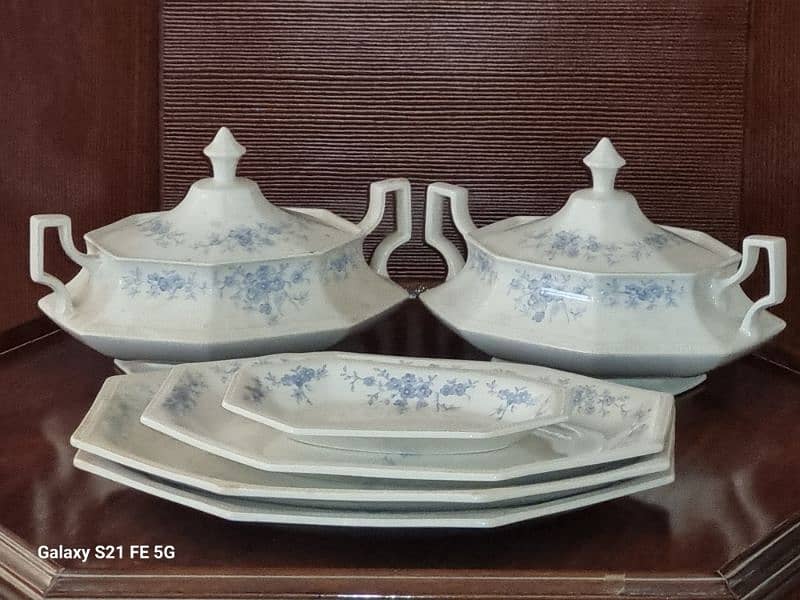 Dinner set 5