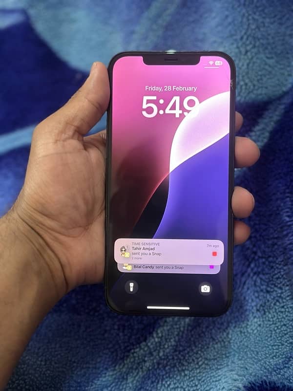 I phone 12 pro max jv 128 gb 4