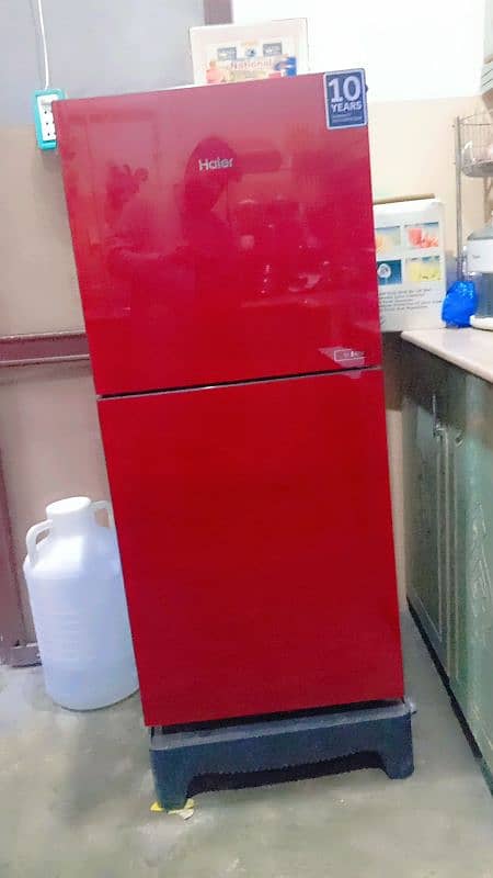 Haier Hrf-216 medium sized fridge for sale 3