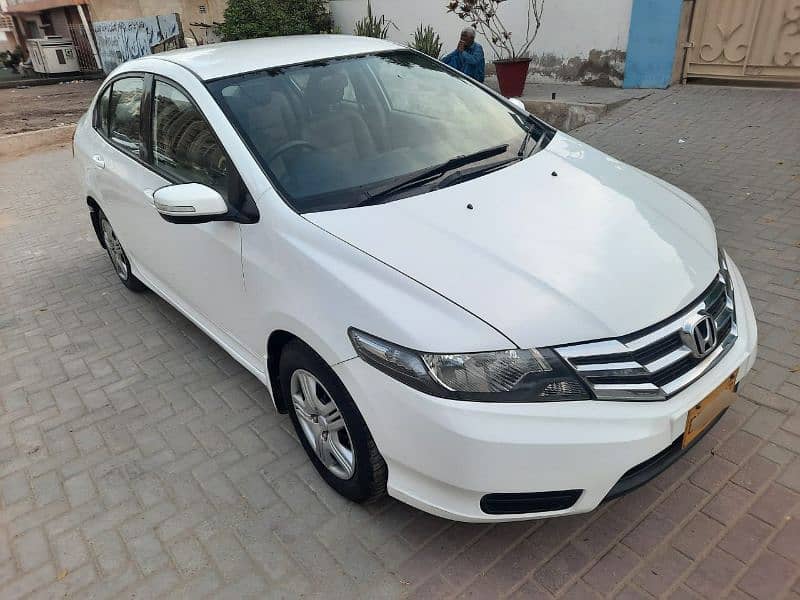 Honda City IVTEC 2015 full genuine paint 1