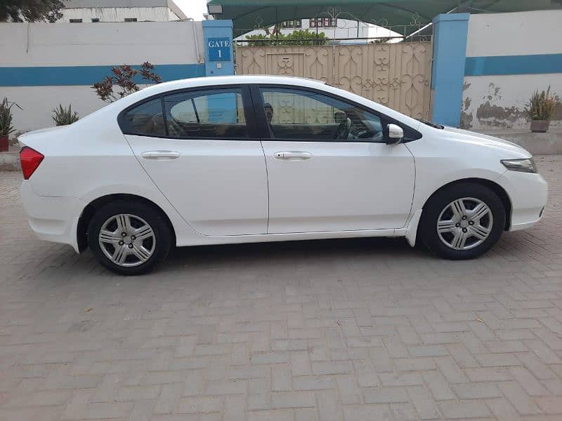 Honda City IVTEC 2015 full genuine paint 7