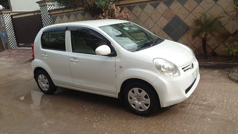 Toyota Passo 2010/2014 total geniun urgent sale 1