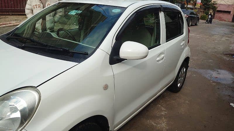 Toyota Passo 2010/2014 total geniun urgent sale 12