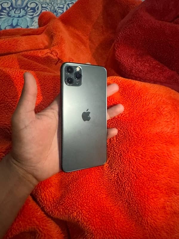 iphone 11 pro max 256GB PTA Approved 0